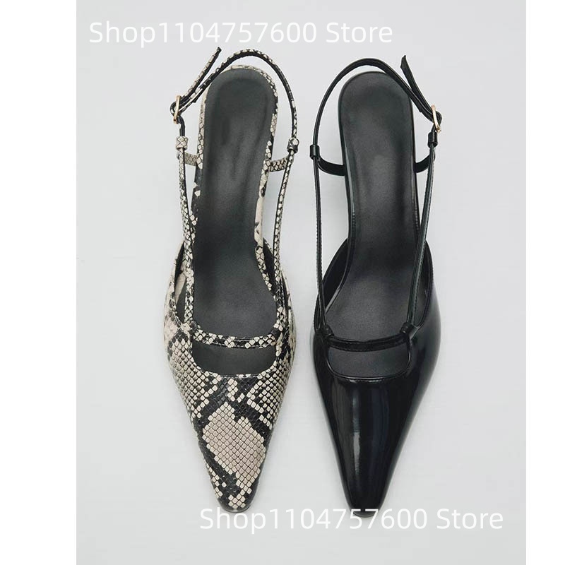 المرأة Slingback أشار تو كعوب  - مراجعة Leather Classic Strap وسعره